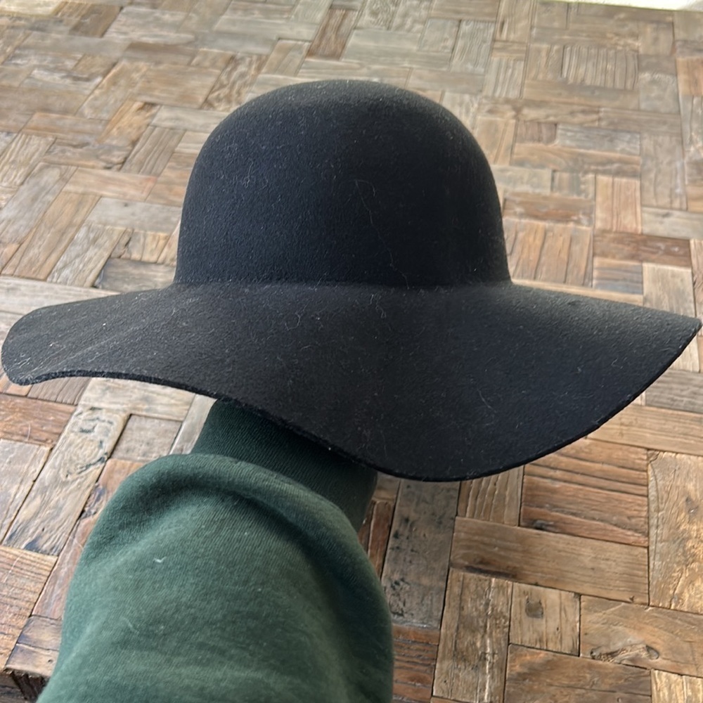 WMBBY Black 100% Wool Felt Floppy Hat